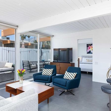 Mid-Century Palm Springs Bungalow With Patio! Eksteriør bilde