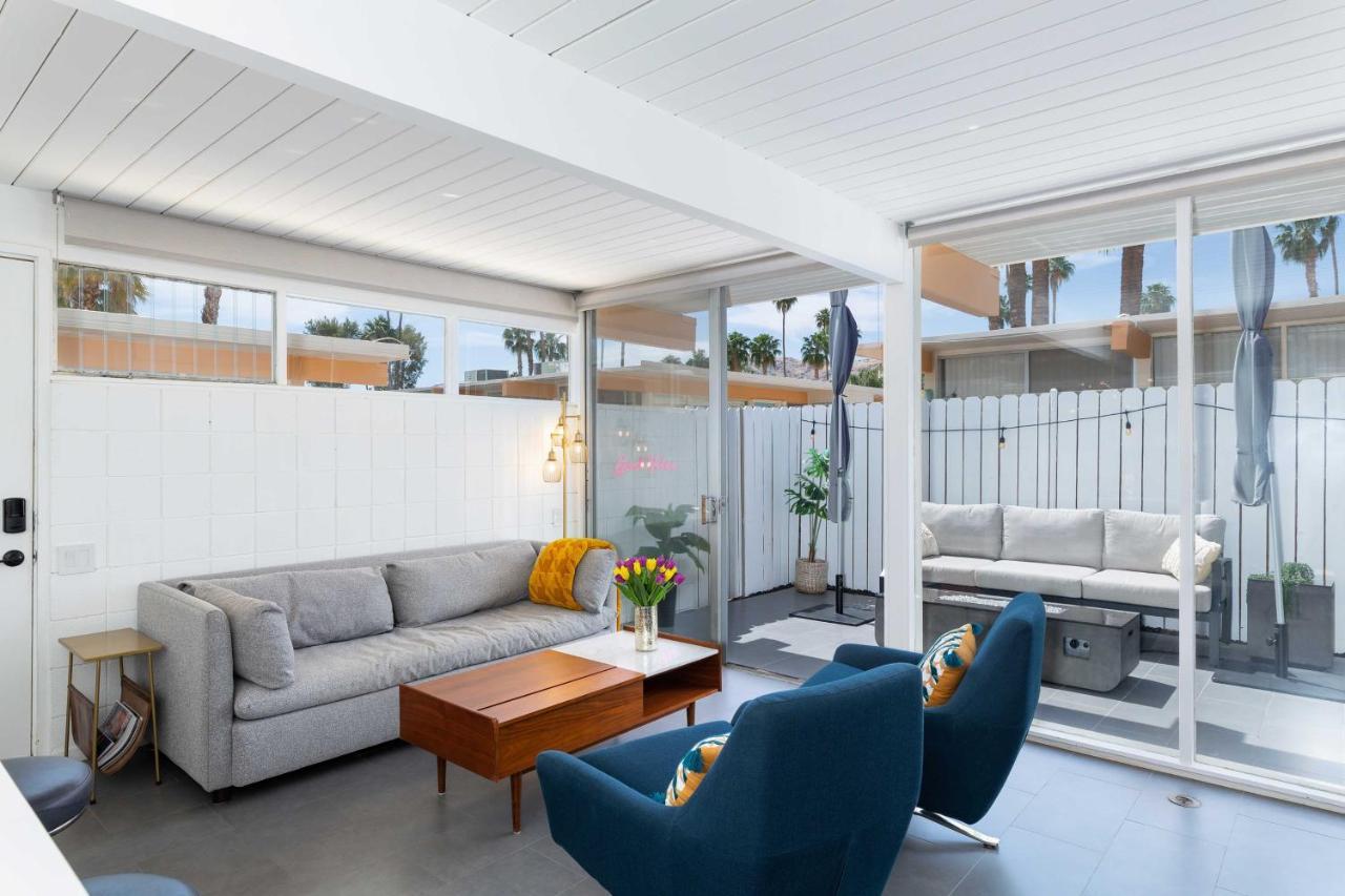 Mid-Century Palm Springs Bungalow With Patio! Eksteriør bilde